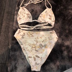 MONTCE BIKINI TOP